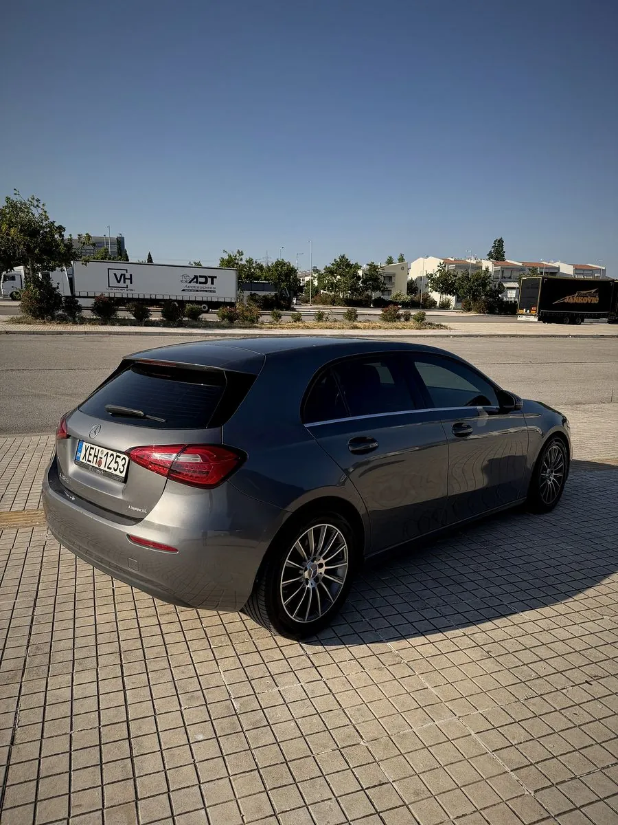 Ενοικίαση Mercedes-Benz A 180 d Αθήνα